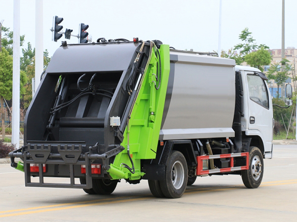 國(guó)六小福瑞卡 6方 壓縮垃圾車(chē)