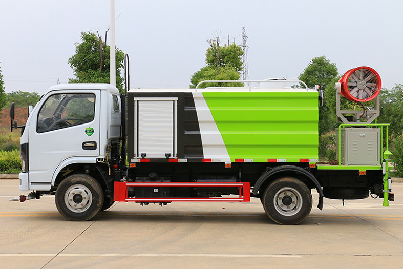 東風小福瑞卡5噸抑塵車國六